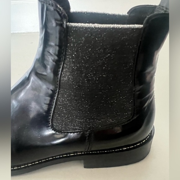 David's Chelsea Boots with Sparkly Detail - Picture 16 of 17